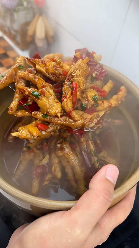 江西爆炒鸡爪